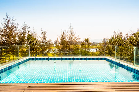 Cost of Glass Pool Fence Repair in Maitland, FL